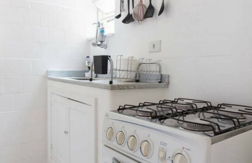 Ipanema Apartment | Superb location. Ipanema 250m from the sand