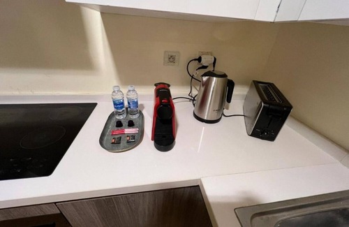 SOUR JDID Apartment | Superb new apartment with see view & free parking