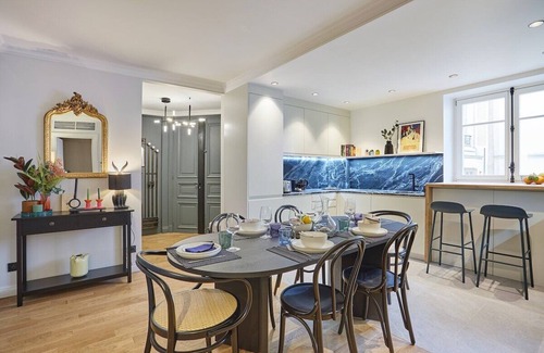 Quartier de la Monnaie Apartment | Superb new flat Notre Dame de Paris