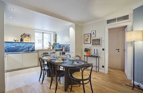 Quartier de la Monnaie Apartment | Superb new flat Notre Dame de Paris