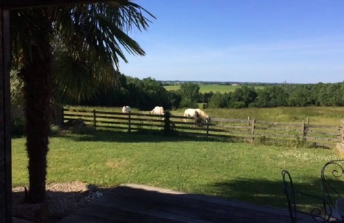 Chauray Villa | Superb river and countryside views, bright 4bed villa with heated pool