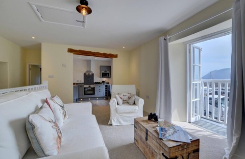 Lynmouth Apartment | Superb Sea View Apartment