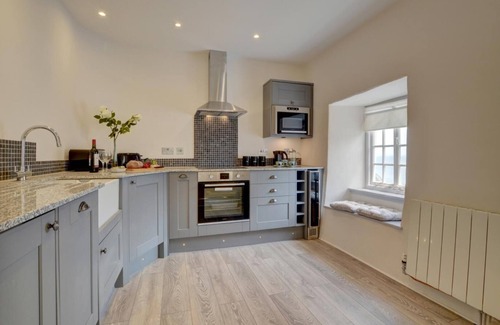 Lynmouth Apartment | Superb Sea View Apartment