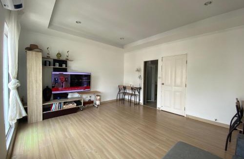 Ratsada Apartment | Superb studio Apartment