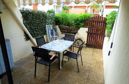 Marseillan Plage House | Superb studio cabin 4 people in the DRC