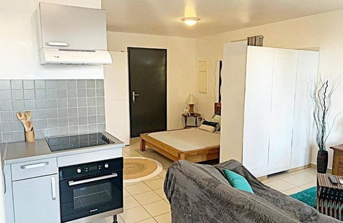 Saint Felix Apartment | Superb studio sea pool