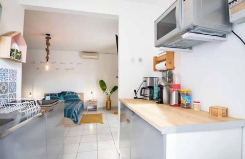 L'Houezel House | Superb studio with jacuzzi