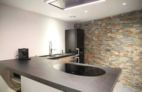 Quincy-Voisins Apartment | Superb T2 with private Jacuzzi near Disney