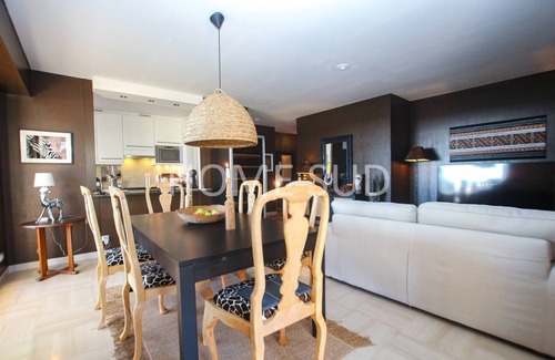 La Croix des Gardes Apartment | Superb terrace with sea view for your holidays in Cannes!