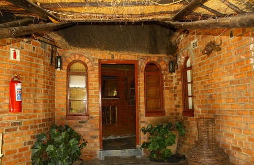 Bulawayo Apartment | Superb tropical setting 1