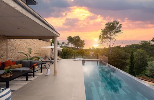 Montferrier-sur-Lez Villa | Superb villa-infinity pool-sauna-gym - 20min from Montpellier and beaches