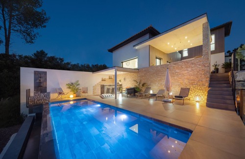 Montferrier-sur-Lez Villa | Superb villa-infinity pool-sauna-gym - 20min from Montpellier and beaches