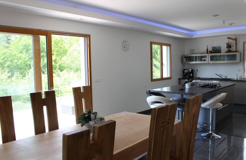 Morez Villa | Superb Villa Modèrne et Tout Confort