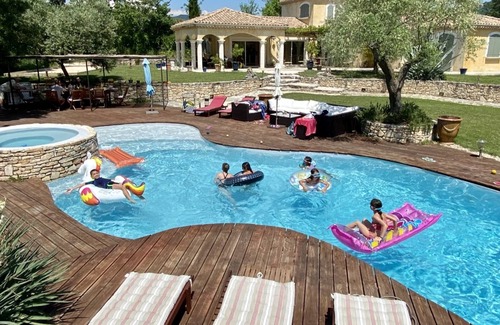 Alba-la-Romaine House | Superb VILLA standing SPA south ardèche cave bridge of arc nearby