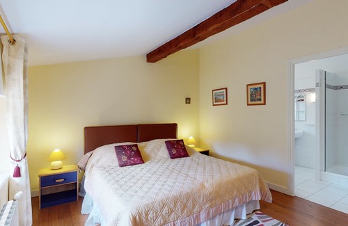 Beauteville Villa | Superb Villa with Heated Saltwater Pool
