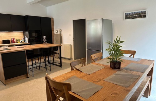 Leognan House | Superb villa with private pool (1 couple with children, Saturday to Saturday)