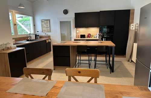 Leognan House | Superb villa with private pool (1 couple with children, Saturday to Saturday)