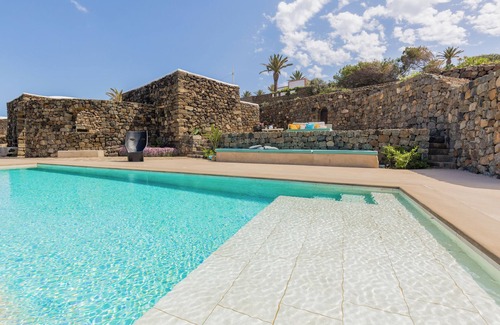 Tracino House | Superb Villa With Private Pool, Authentic Charm and Impressive Views