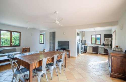 Cales Villa | Superb villa with private pool on the banks of the Dordogne