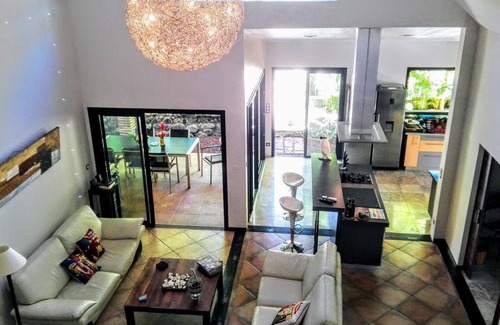 Ravine des Cabris Villa | Superb villa with heated swimming pool and jacuzzi in lush greenery