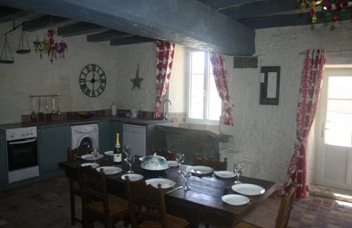 Princay House | Superb well equipped 3 bedroom gite with swimming pool on Loire/Vienne border
