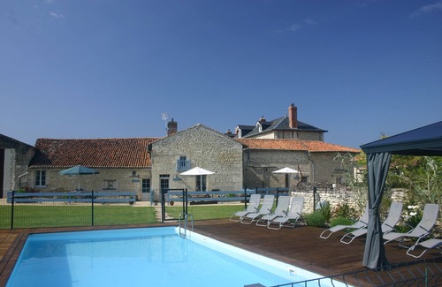 Princay House | Superb well equipped 3 bedroom gite with swimming pool on Loire/Vienne border