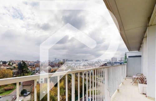 Saint-Gratien Apartment | Superbe Appartement en Centre-ville, 20 min de Paris, 5 min Denghien