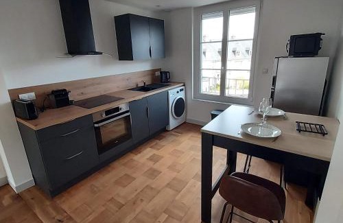 Coutances Apartment | Superbe appartement F2 refait à neuf plein centre