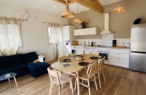 Le Port Apartment | Superbe Duplex 50m de la Mer, 2 à 7 Personnes