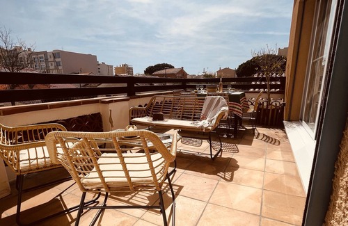 Le Port Apartment | Superbe Duplex 50m de la Mer, 2 à 7 Personnes