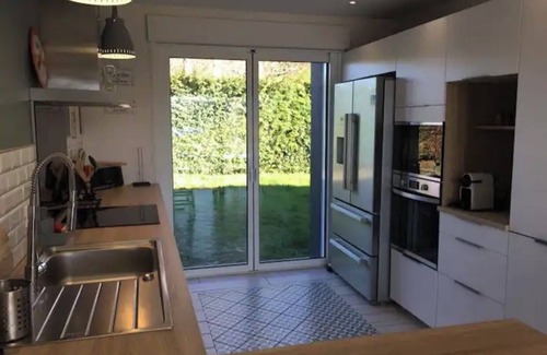 La Salvetat-sur-Agout House | Superbe Maison en Bord de lac de la Raviege