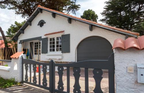 La Baule-Escoublac House | Superbe maison 9 pers grand jardin de plain pieds, proche plage et marché,