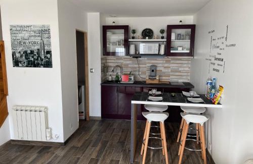 Ascoux Apartment | Superbe maison Tout Confort Parking Netflix