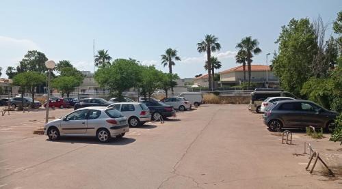 Le Port Apartment | Superbe T3 climatisé calme Marina canet 2 min de la plage