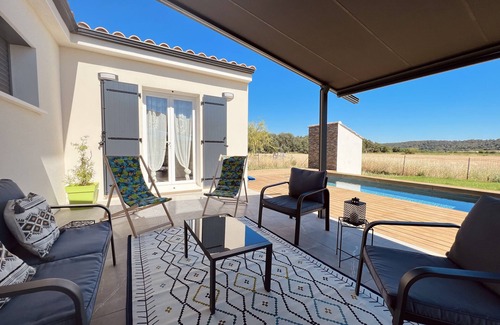 Serviers-et-Labaume Villa | Superbe Villa Neuve Avec vue Imprenable et Piscine