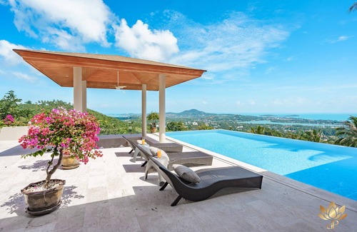 Bophut Hills Villa | Superbe Villa SUR LES Hauteurs DE Chaweng