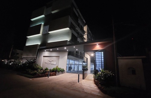 Serrekunda Apartment | Superbly Modern and Airy Two Bedroom Seaside Apartment with Balcony