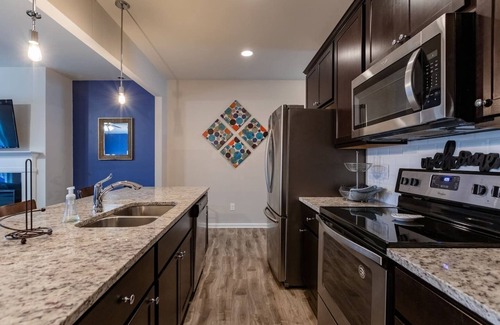 Church Street House | SUPERHOST Atlanta home minutes to Airport+Downtown