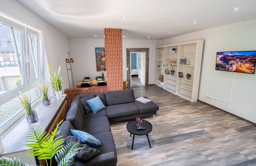 Habinghorst Apartment | Superior Apartment 2 - 9 Personen Küche TV