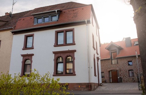 Obernburg Apartment | Superior apartment with balcony overlooking the inner courtyard in Obernburg am Main