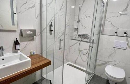 Konfeld Apartment | Superior Apartment - JUNIPRO Hotel Schinderhannes