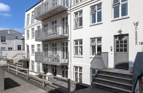 Downtown Apartment | Superior Apartment Su