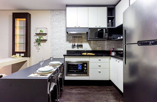 Brooklin Novo Apartment | Superior apartment with 1 queen bed.