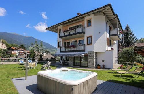 Gudon Apartment | Superior Apartments Marialisa Tulpe
