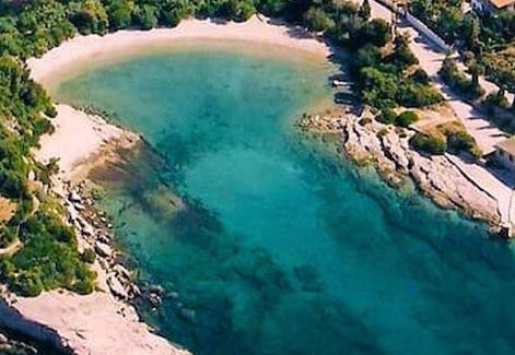 Agios Emilianos Apartment | Superior Beachfront Apartment in Aghios Emilianos - Porto Heli