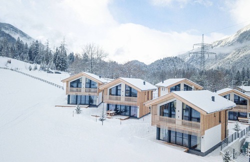 Biberwier Ski Chalet | Superior Chalet with 4 bedrooms & wellness