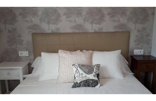 Redondela Apartment | Superior duplex close to the sea and the Camino. Catapeixe Holiday Apartments.