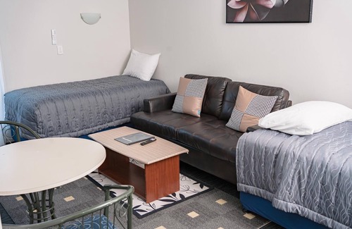 Riccarton Hotel | Superior Family Room