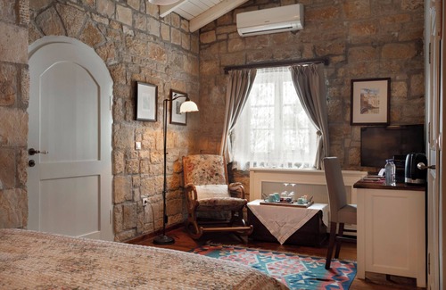 Ulupelit Hotel | Superior Forest Stay Serenity, Design&Morning Sun