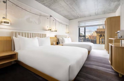 Tenderloin House | Superior King, Room in Timbri Hotel, Enjoy Amazing View From The Rooftop Bar